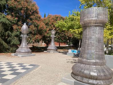 Parque gigante de ajedrez en Madrid - Tiwel